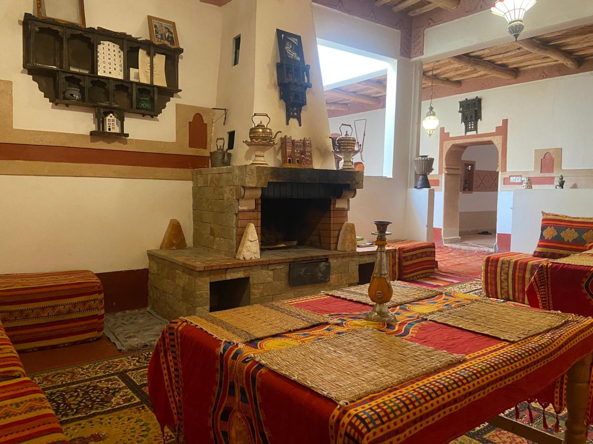 Tafsut Dades Guesthouse Stay With Locals Tamellalt  外观 照片